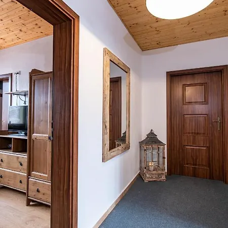 Pri Zvonici, Dlha 149 *