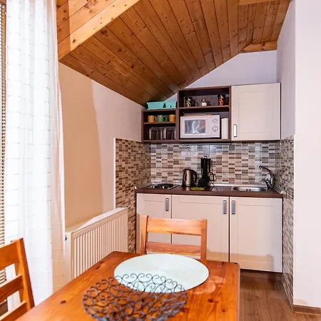 Pri Zvonici, Dlha 149 * Liptovský Mikuláš