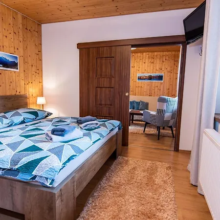 Pri Zvonici, Dlha 149 *