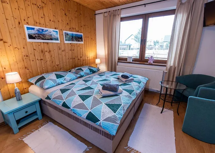 Rum i privatbostad Pri Zvonici, Dlha 149