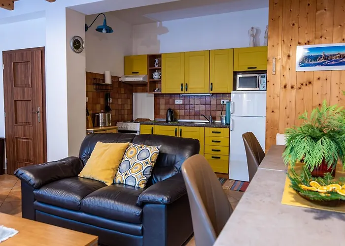 Pri Zvonici, Dlha 149