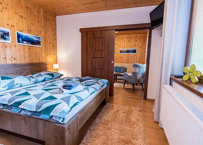 Pri Zvonici, Dlha 149 *