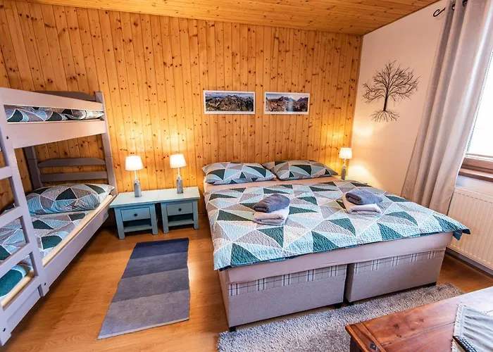 Rum i privatbostad Pri Zvonici, Dlha 149 *