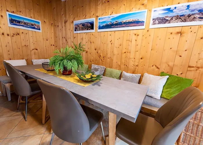 Pri Zvonici, Dlha 149 Liptovský Mikuláš